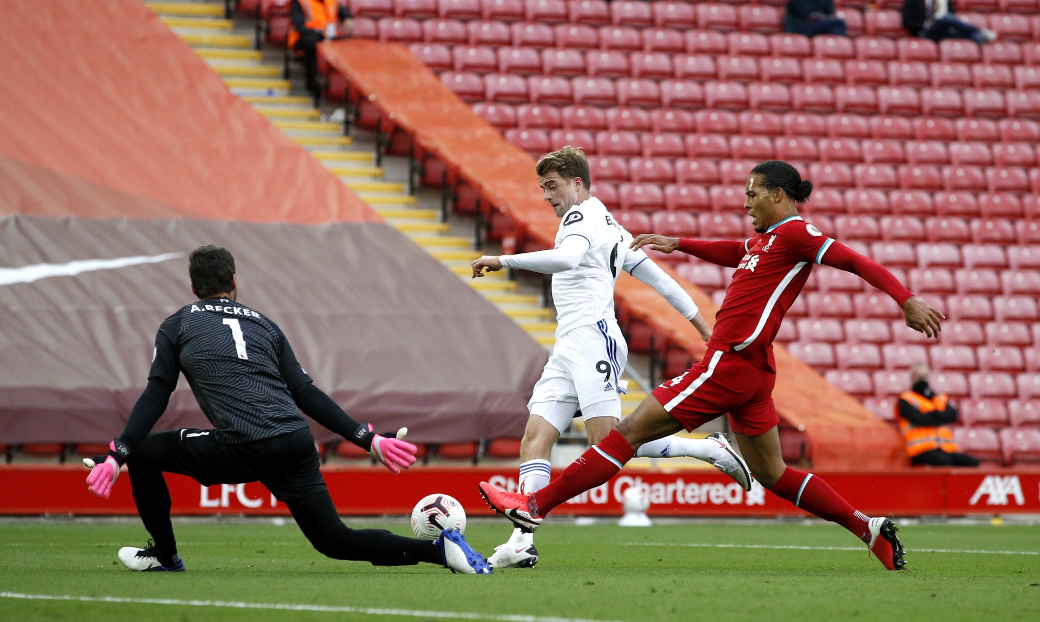 也是足球文 也是足球文