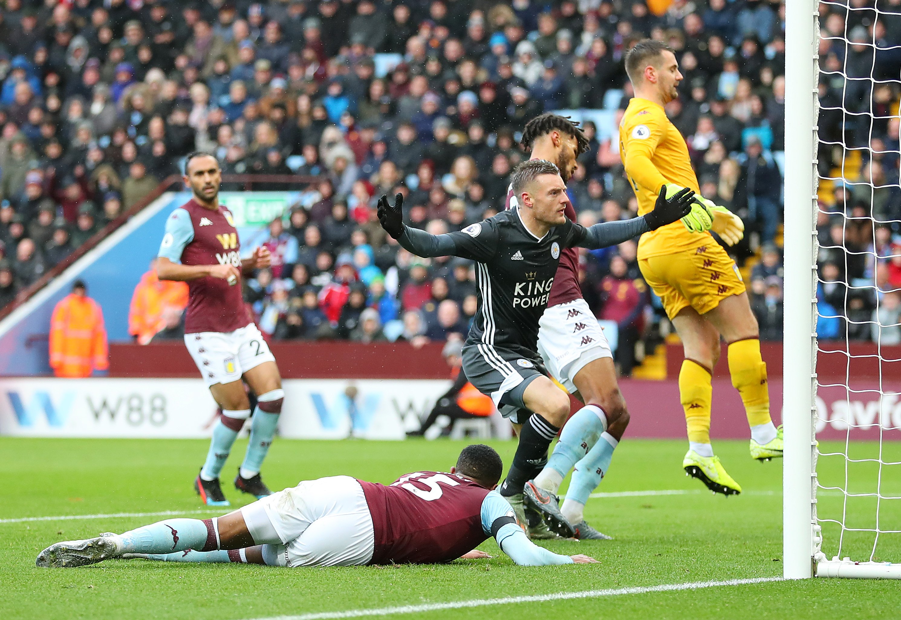 力比拼氛围 力比拼氛围