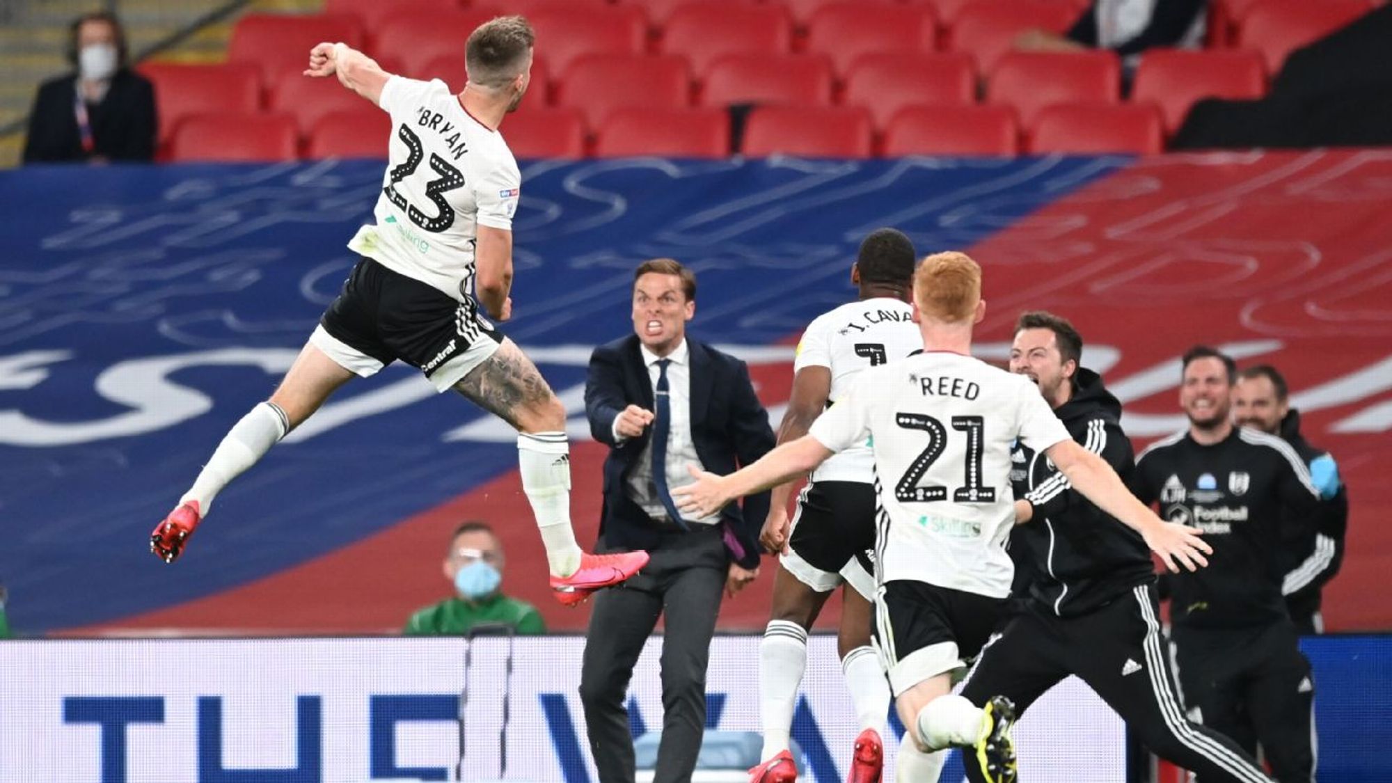 其赛季成败 其赛季成败